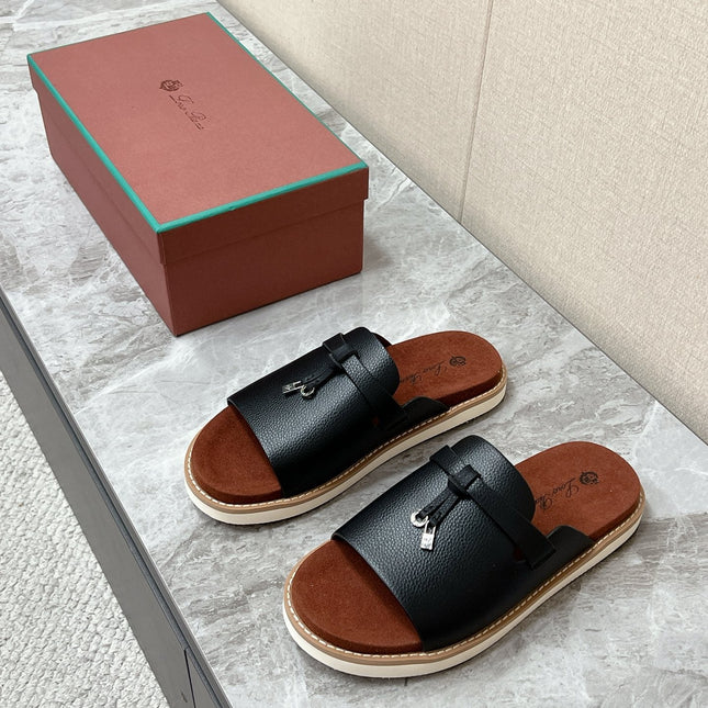 LP 26S LOCK MULE SLIDES IN BLACK GRAINED CALFSKIN SILVER HARDWARE