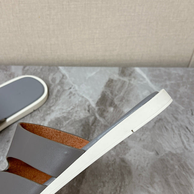 LP 26S CUTOUT SLIDES IN GREY CALFSKIN