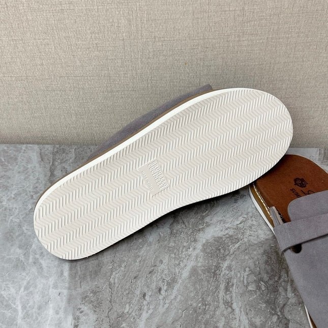 LP 26S LOCK CHARM SLIDES IN GREY SUEDE SILVER HARDWARE