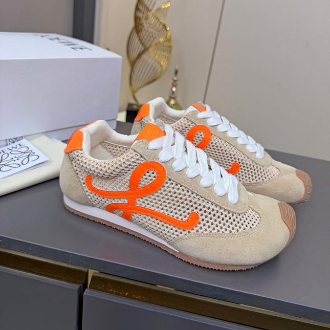 LOEWE 26S RUNNER 2.0 SNEAKERS IN BEIGE SUEDE AND MESH FABRIC