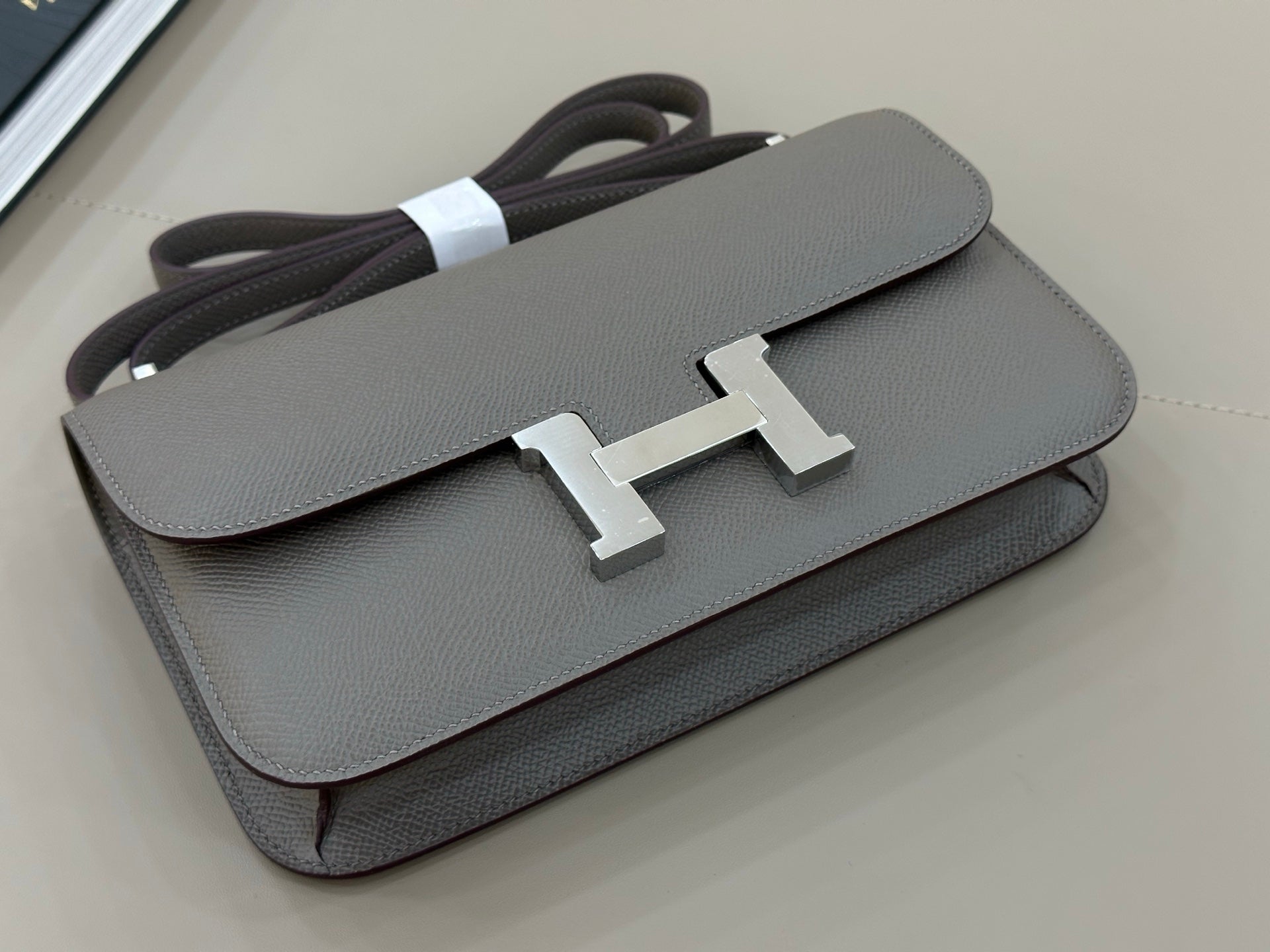 HM 25S CONSTANCE ELAN 24 CM IN DARK GREY EPSOM WITH SILVER HARDWARE