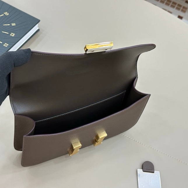 HM 25S CONSTANCE ELAN 24 CM IN DARK GREY BROWN EPSOM WITH GOLD HARDWARE