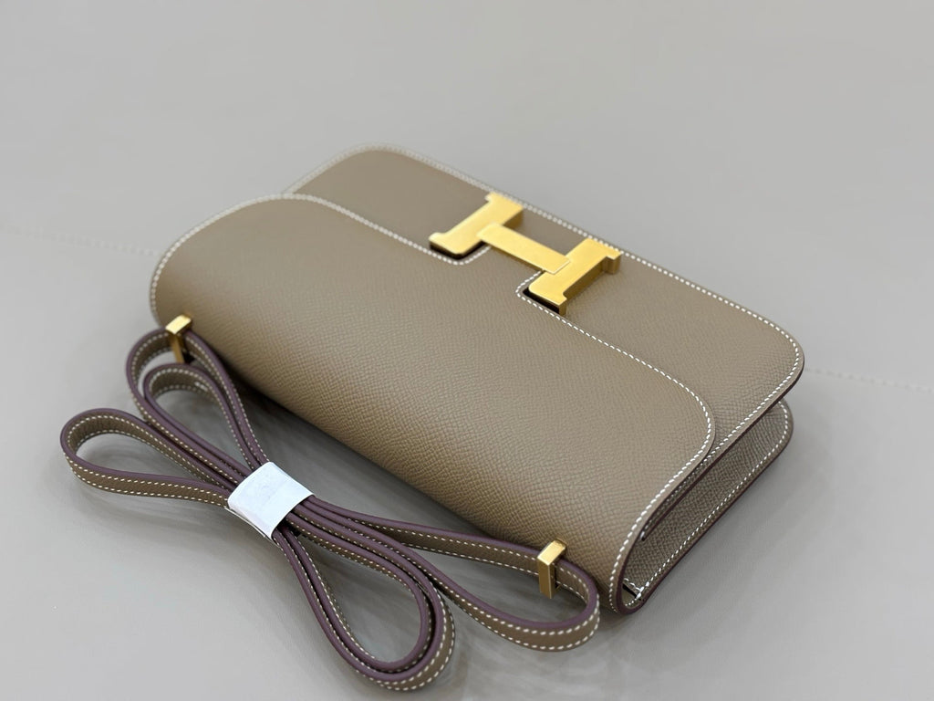 HM 25S CONSTANCE ELAN 24 CM IN TAUPE BROWN EPSOM WITH GOLD HARDWARE