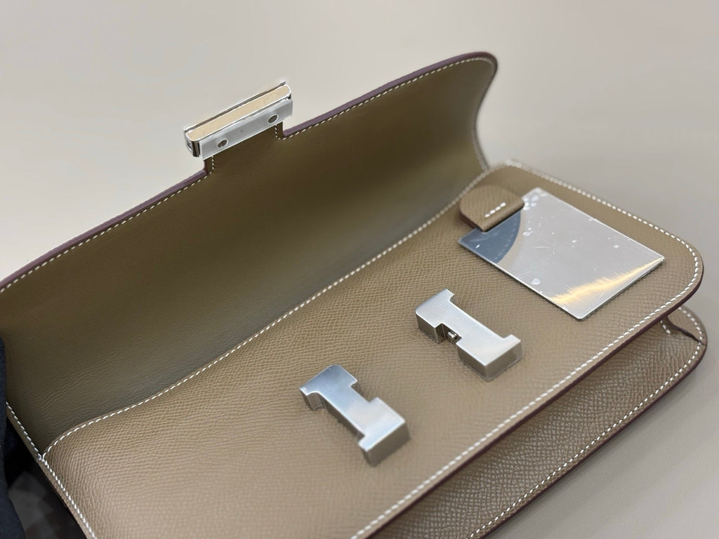HM 25S CONSTANCE ELAN 24 CM IN TAUPE BROWN EPSOM WITH SILVER HARDWARE