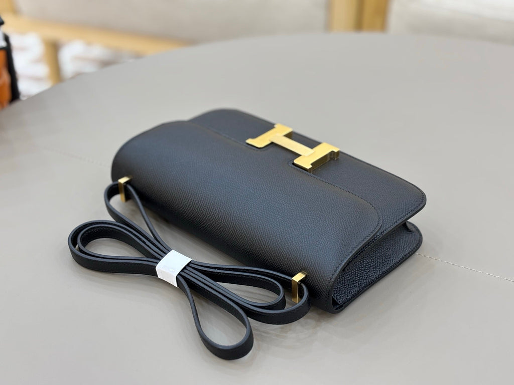 HM 25S CONSTANCE ELAN 24 CM IN BLACK EPSOM WITH GOLD HARDWARE