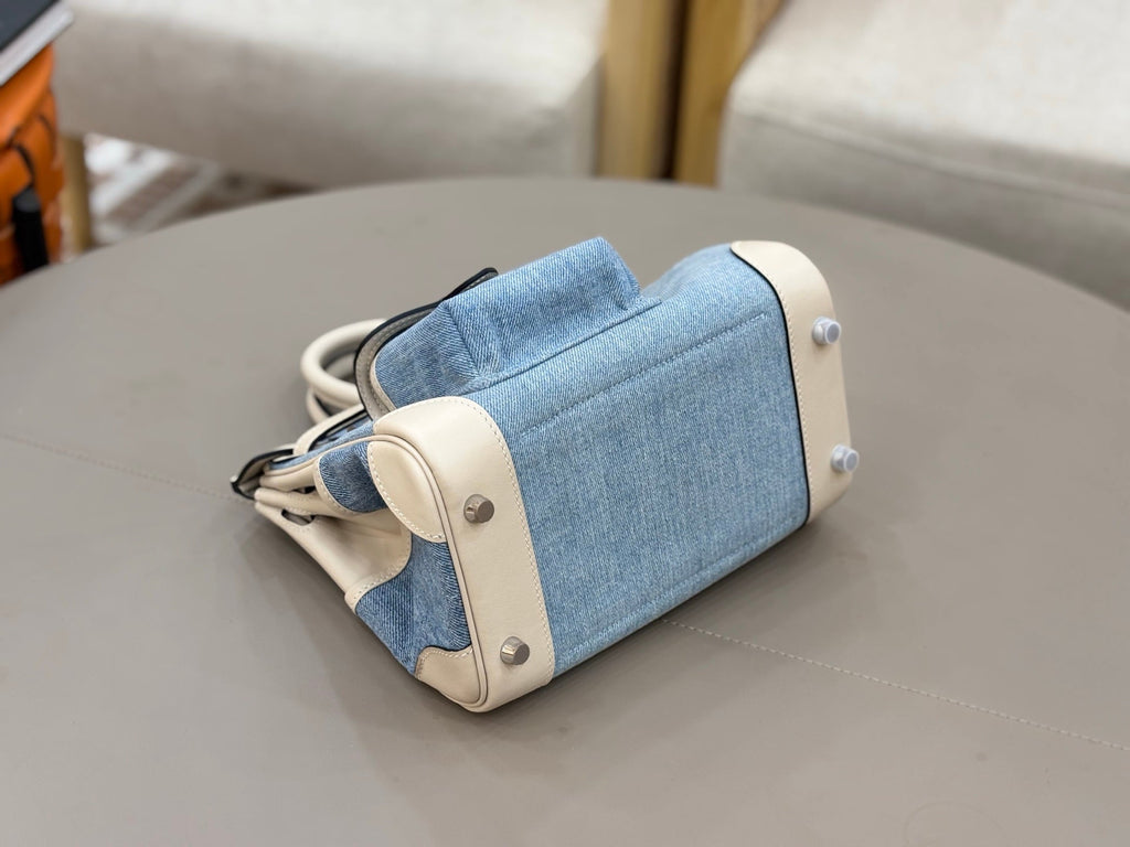 HM 25S BIRKIN CARGO 25 CM IN BLUE DENIM AND CREAM WHITE SWIFT WITH SILVER HARDWARE