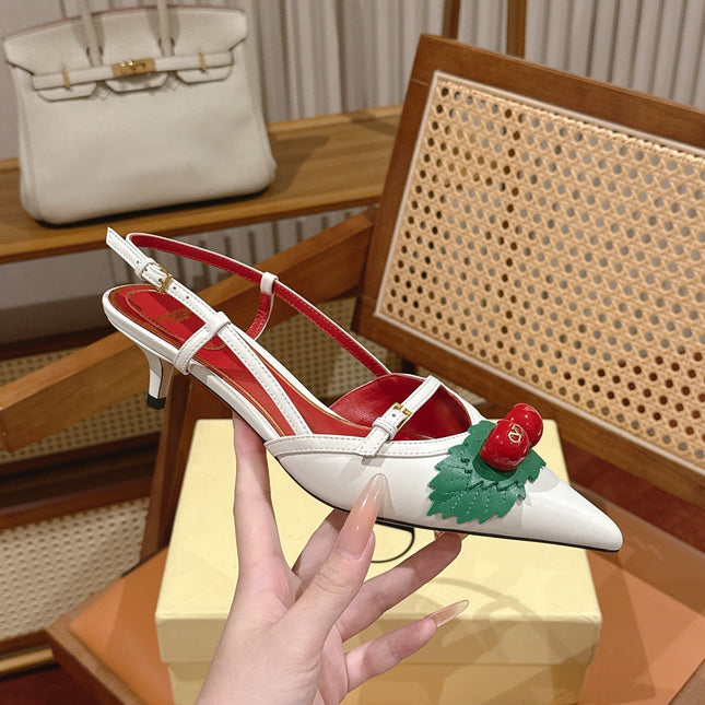 VALENTINO 26S SLINGBACKS 45 MM IN WHITE CALFSKIN CHERRY DETAILS