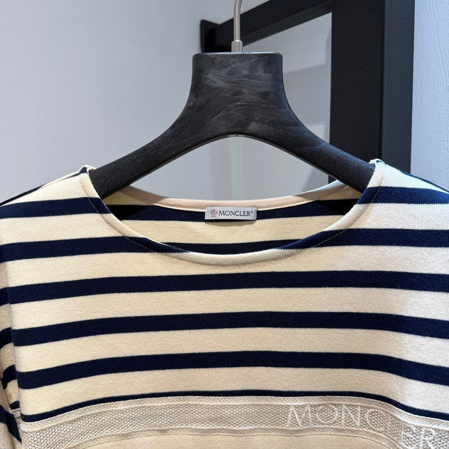 MONCLER 26S SHORT-SLEEVE T-SHIRT 677