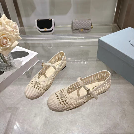 PRADA 26S LOGO PLAQUE MARY JANE FLATS IN CREAM WHITE WOVEN FIBER