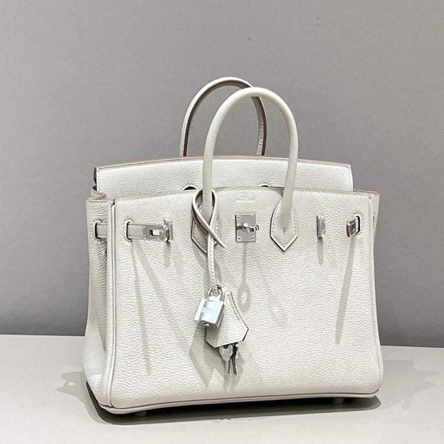 HM 25S BIRKIN 25 CM IN CREAM WHITE TOGO WITH KEY SILVER