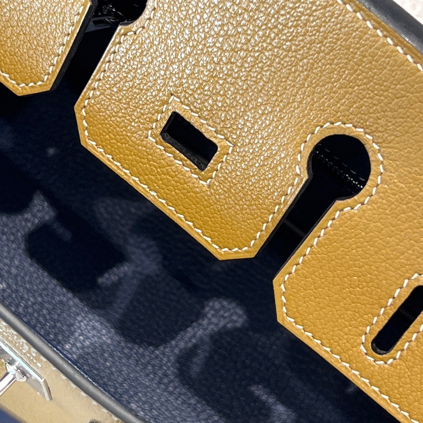 HM 25S BIRKIN 25 CM IN EARTH BROWN AND NAVY BLUE COWHIDE WITH KEY SILVER