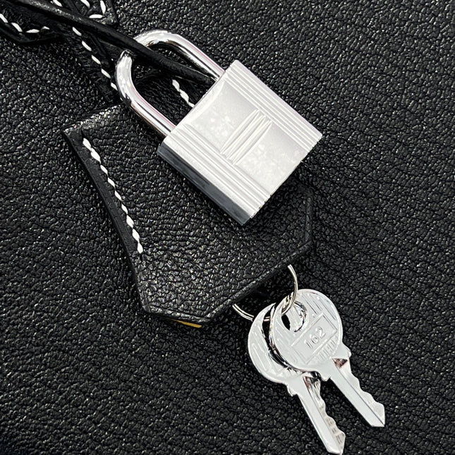 HM 25S BIRKIN 25 CM IN BLACK COWHIDE WITH KEY SILVER