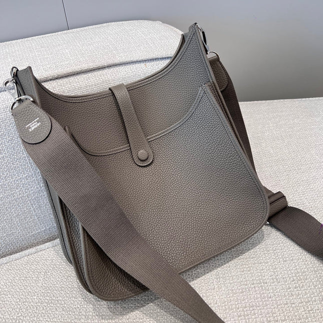 HM 26S EVELYNE BAG 29CM IN DARK BROWN CALFSKIN