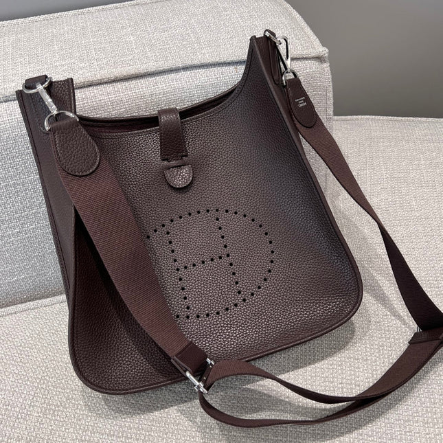 HM 26S EVELYNE BAG 29CM IN BROWN CALFSKIN