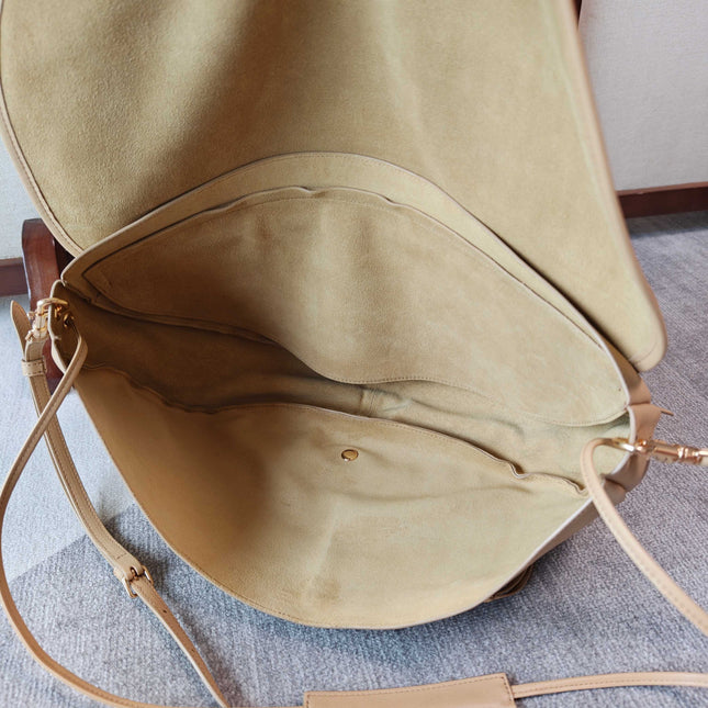 CELINE 26S LITTLE HALFMOON SOFT 46 IN BEIGE LAMBSKIN