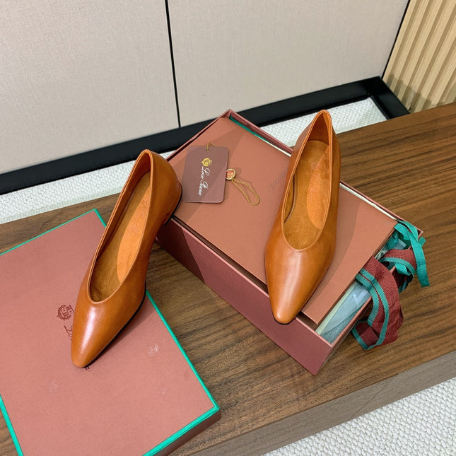 LP 26S BALLET FLATS IN SADDLE BROWN CALFSKIN