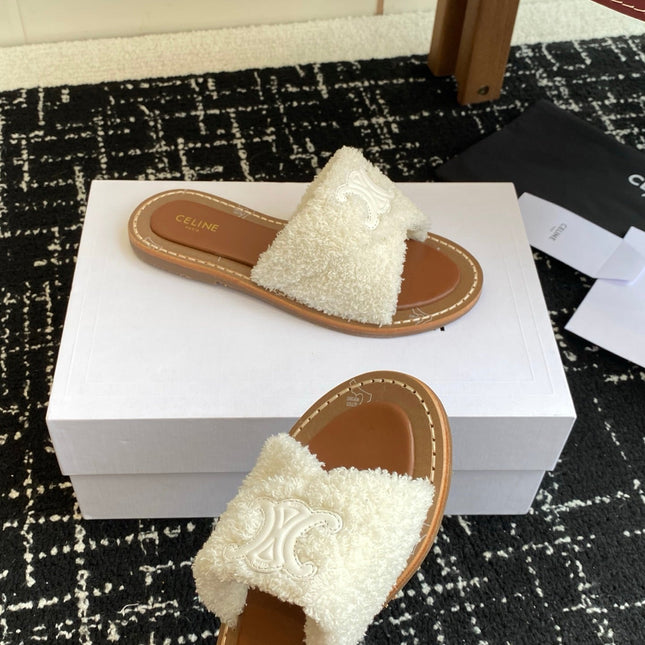 CELINE 26S TRIOMPHE FLAT SLIDES IN WHITE WOOL