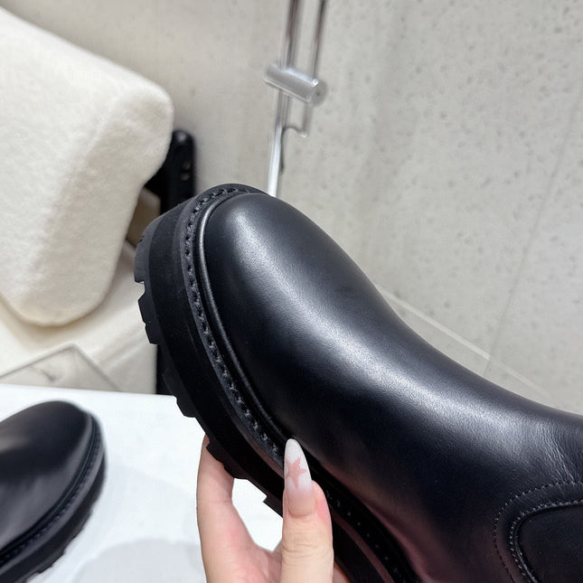 CELINE 26S ZIP-UP ANKLE BOOTS IN BLACK CALFSKIN