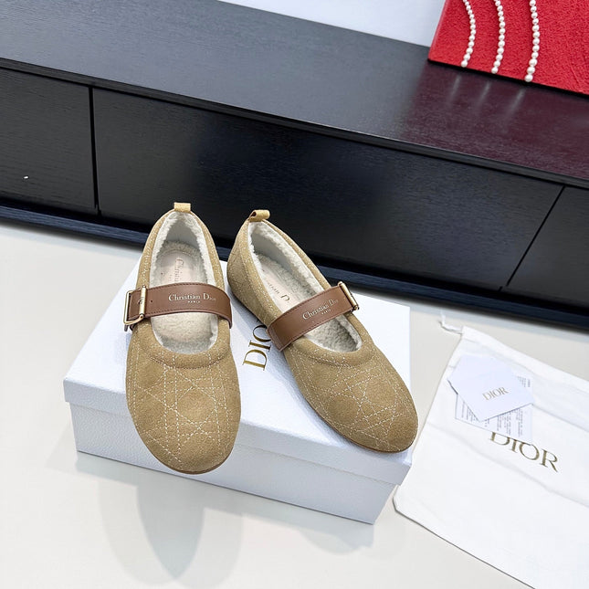 DIOR 26S FROST BALLET FLAT IN LIGHT BROWN CANNAGE SUEDE AND CALFSKIN