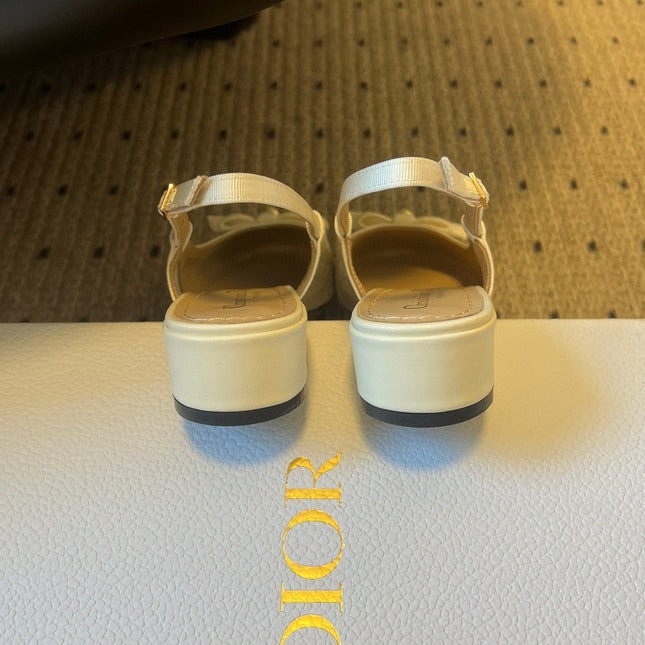 DIOR 26S OPEN BACK SANDALS IN CREAM WHITE CALFSKIN WITH PEARL BOW