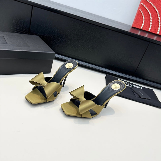 YSL 26S HEELED SANDALS 105 MM IN OLIVE GREEN SATIN