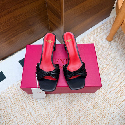 VALENTINO 26S BLOCK-HEEL SANDALS 65 MM IN BLACK CALFSKIN