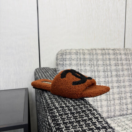 CHANEL 26S SLIDE SANDALS IN ORANGE BROWN AND BLACK SHEARLING SQUARE TOE