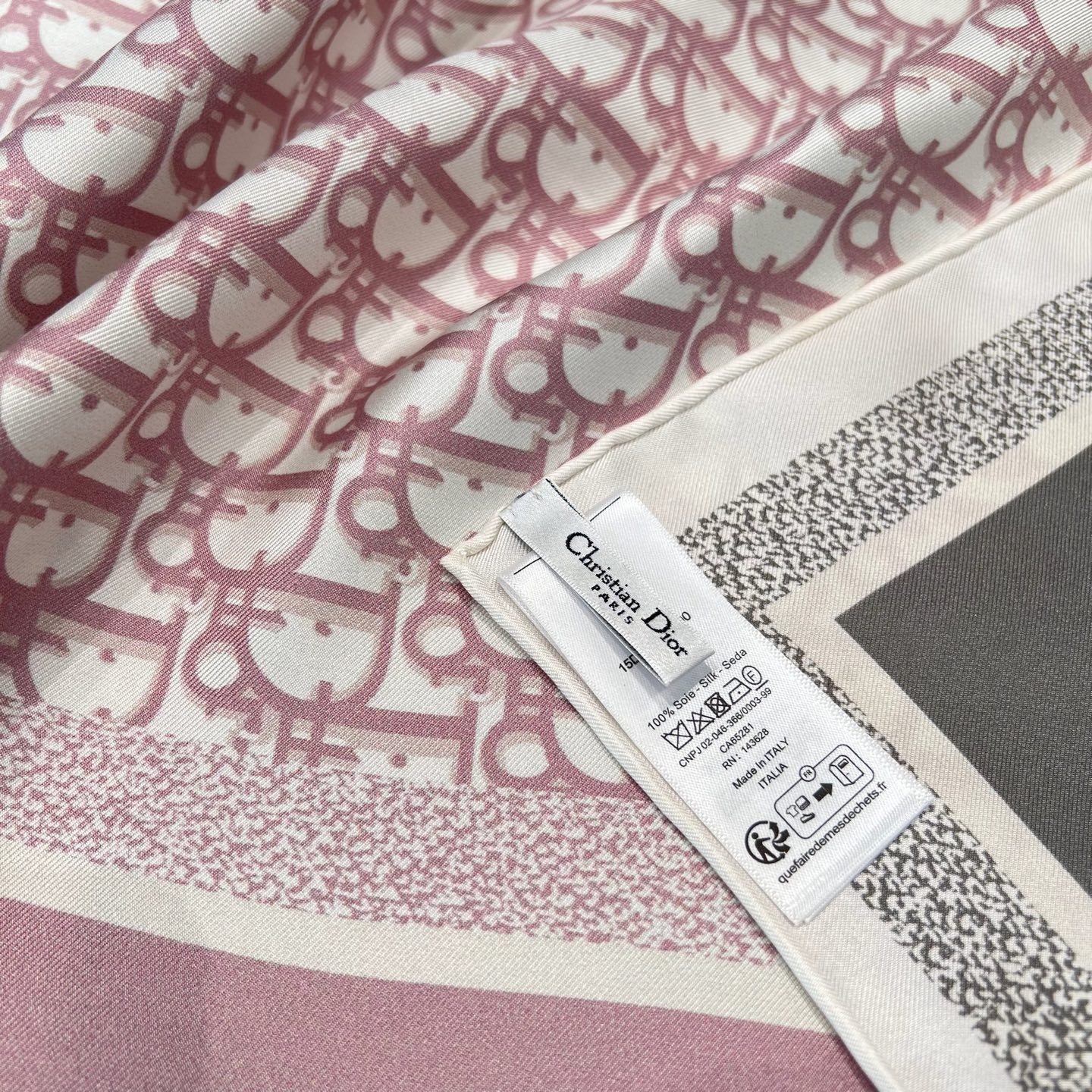 DIOR 26S SCARF 90CM IN SILK 167897