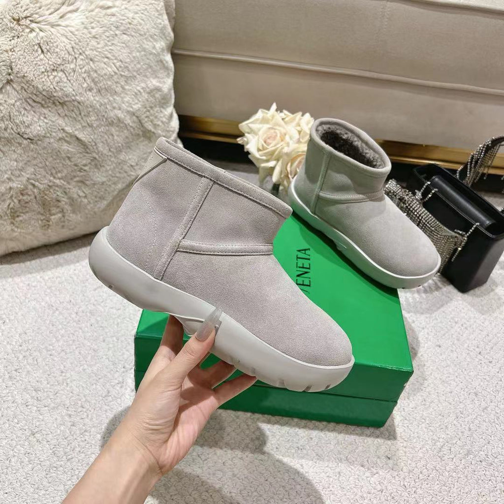 SNAP MINI ANKLE BOOTS IN PALE GRAY SUEDE AND SHEARLING LINING