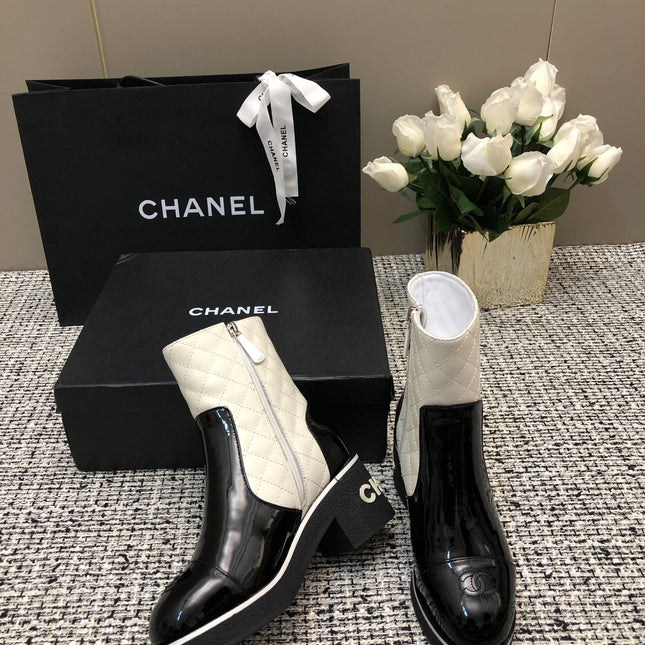 ROUND-TOE SHORT BOOTS BLACK MIX WHITE SHEEPSKIN