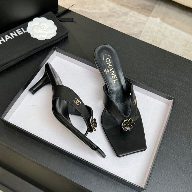 CHANEL 26S CAMELLIA THONG MULE IN BLACK LAMBSKIN