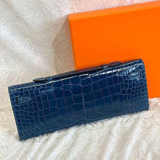 KELLY CUT 31 IN NAVY BLUE SHINNY ALLIGATOR LEATHER WITH SILVER HARDWARE