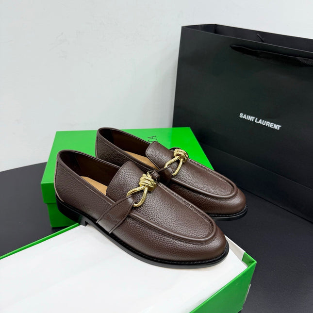 BOTTEGA VENETA 26S LOAFERS IN BROWN GRAINED CALFSKIN WITH GOLD HARDWARE
