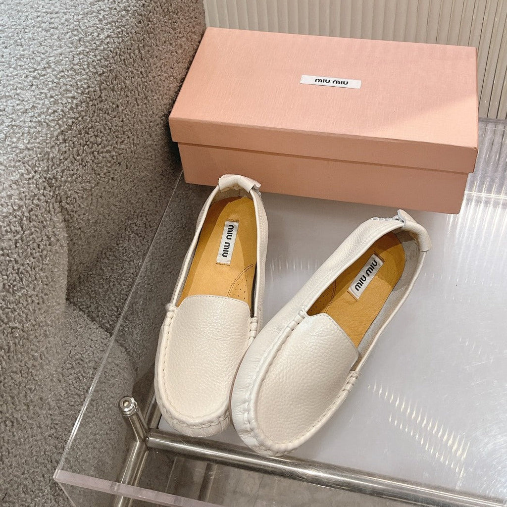 SLIP-ON HAND-SEWN SHOES WHITE CREAM COWHIDE