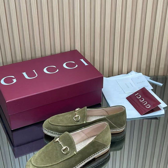 GUCCI 26S LOAFER IN MOSS GREEN SUEDE