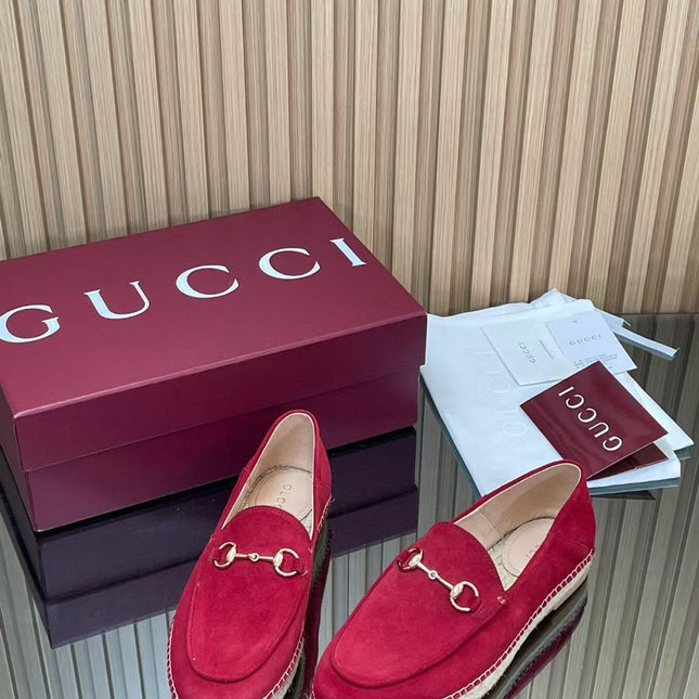 GUCCI 26S LOAFER IN DARK RED SUEDE