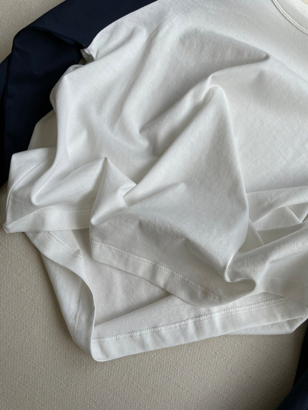 CELINE 26S CROPPED LONG-SLEEVE T-SHIRT 438