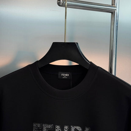 FENDI 26S CREWNECK SWEATSHIRT 568