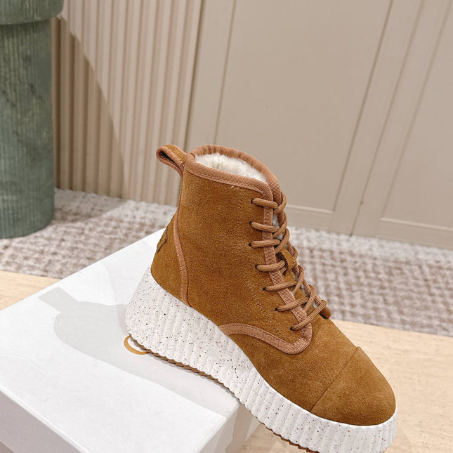 CHLOÉ 26S PLATFORM SOLE BOOTS 68 MM IN BROWN SUEDE