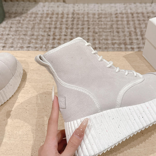 CHLOÉ 26S PLATFORM SOLE BOOTS 68 MM IN LIGHT BLUSH GRAY SUEDE