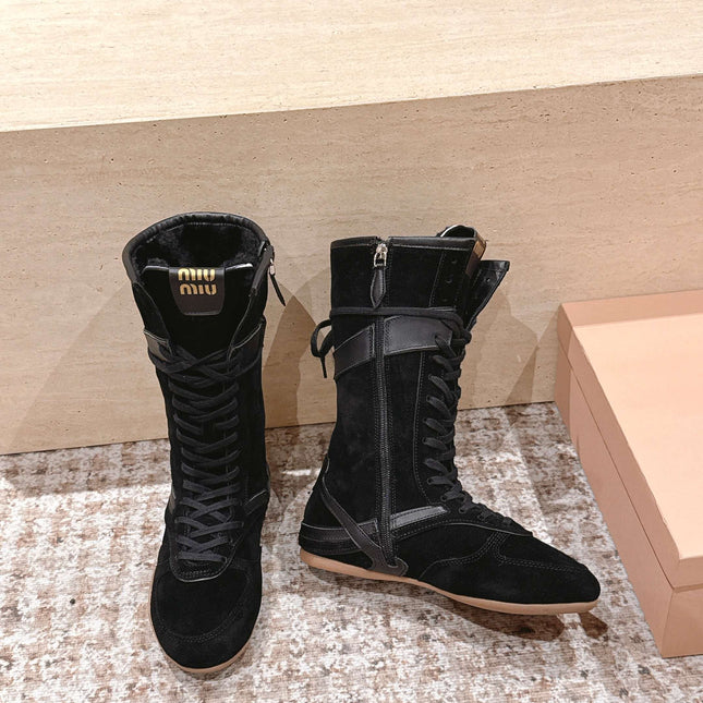 MIUMIU 25S ANKLE BOOTS IN BLACK SUEDE WITH SHEARLING