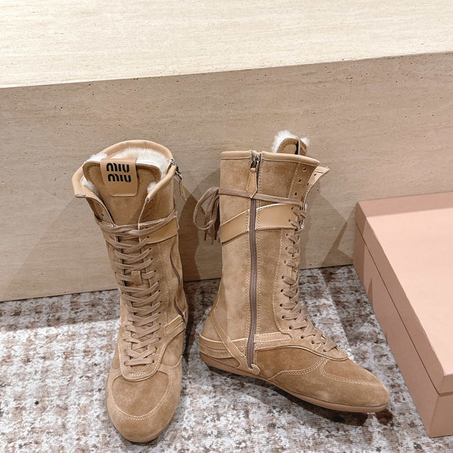 MIUMIU 25S ANKLE BOOTS IN LIGHT BROWN SUEDE WITH SHEARLING