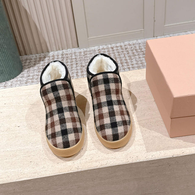 MIUMIU 25S SLIP-ON BOOTIES IN CAMEL BEIGE AND BLUE WOOL WITH SHEARLING