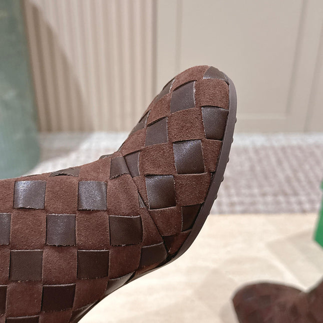 BOTTEGA VENETA 26S INTRECCIATO BOOTS 85 MM IN DARK BROWN SUEDE AND LAMBSKIN