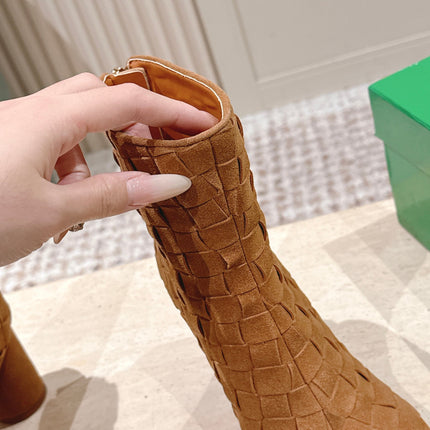 BOTTEGA VENETA 26S INTRECCIATO BOOTS 85 MM IN BROWN SUEDE