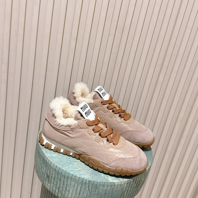 MIUMIU 25S SNEAKERS IN DARK ROSE TYRE TECHNICAL FABRIC AND SUEDE SHEARLING