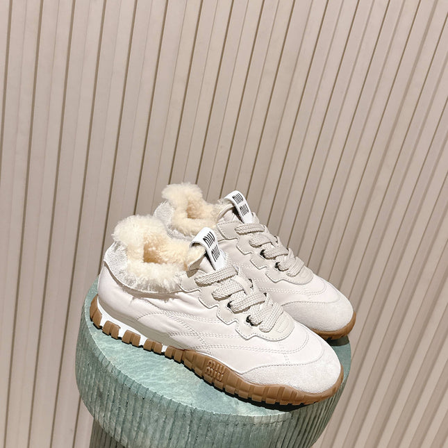 MIUMIU 25S SNEAKERS IN IVORY TYRE TECHNICAL FABRIC AND SUEDE SHEARLING
