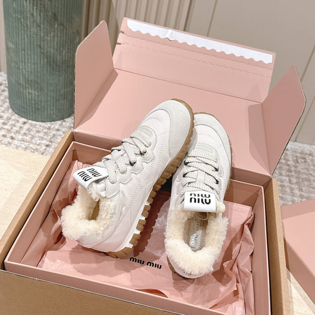 MIUMIU 25S SNEAKERS IN IVORY TYRE TECHNICAL FABRIC AND SUEDE SHEARLING