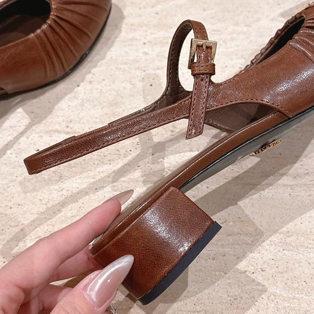 PRADA 26S SLINGBACK SANDALS 40MM IN CARAMEL BROWN CALFSKIN WITH LOGO