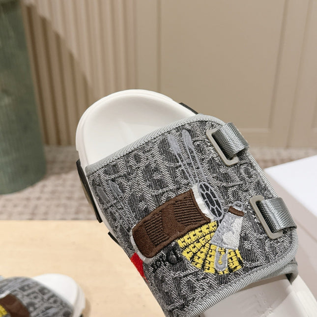 DIOR 26S DOUBLE STRAP SLIDE SANDALS IN GREY MONOGRAM CANVAS